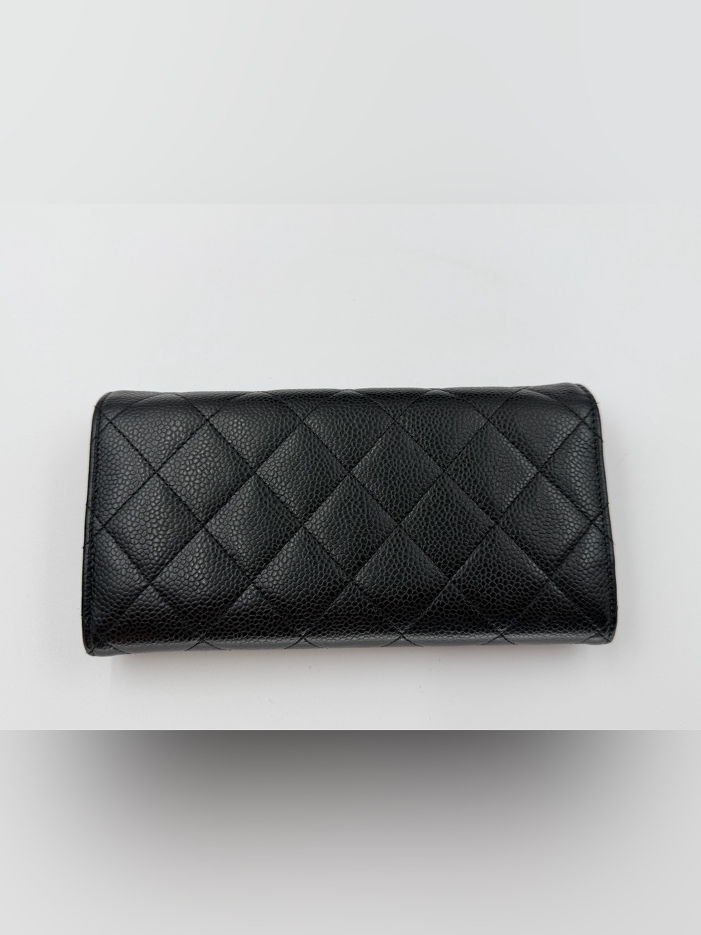 CHANEL Black Quilted Caviar Leather Wallet with Gold CC Hardware Excellent Condt - Picture 4 of 15